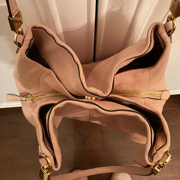 Gently used Coach Baby Pink Edie 31 Dalton Bag Purse Handbag Pocket Book - Picture 6 of 15